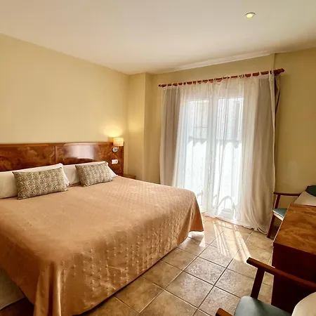 Hotel La Muntanya 3*