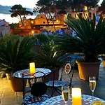 ホテル La Muntanya 3*