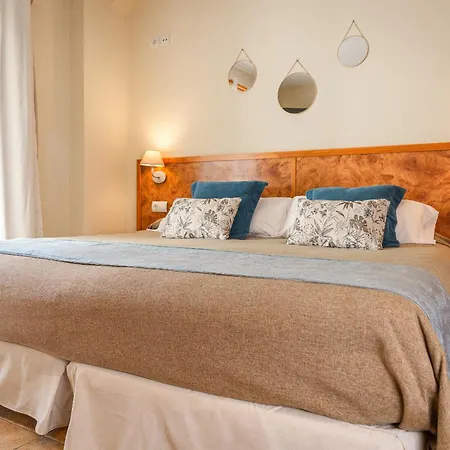 La Muntanya 3* يافرانتْسْ
